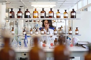 Pesquisadores defendem ações para aproximar ciência e produção e para criar fontes de financiamento para o setor. Foto: Wilson Dias/Agência Brasil